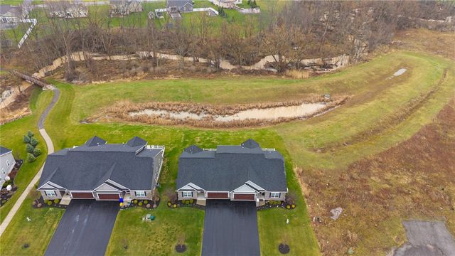 5966 Monarch Drive, Farmington, NY 14425