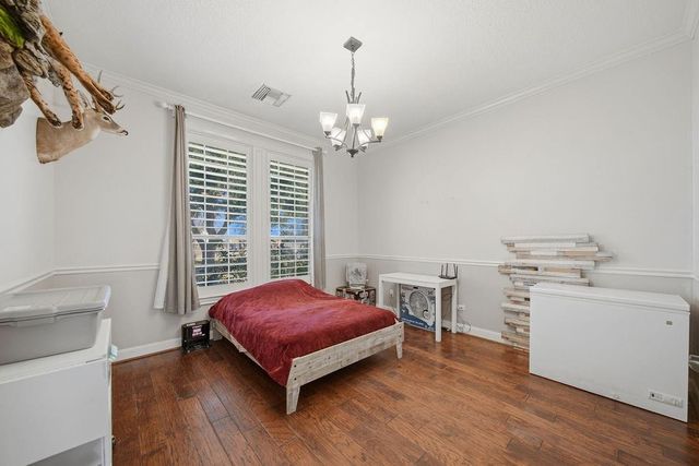 5250 Lauren Road, Alvin, TX 77511