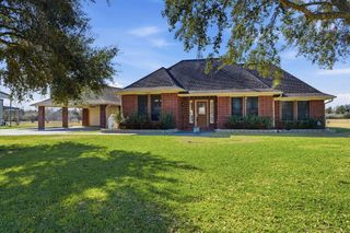 5250 Lauren Road, Alvin, TX 77511