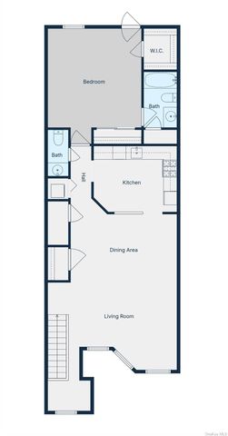 82 Leeward Court, Port Jefferson, NY 11777