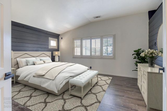 3724 Laurenburg Ave, Modesto, CA 95357