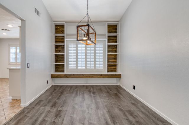 3724 Laurenburg Ave, Modesto, CA 95357