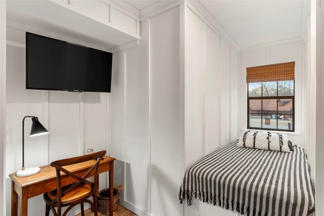 375 S Whispering Pine Trail, Mount Vernon, TX 75457