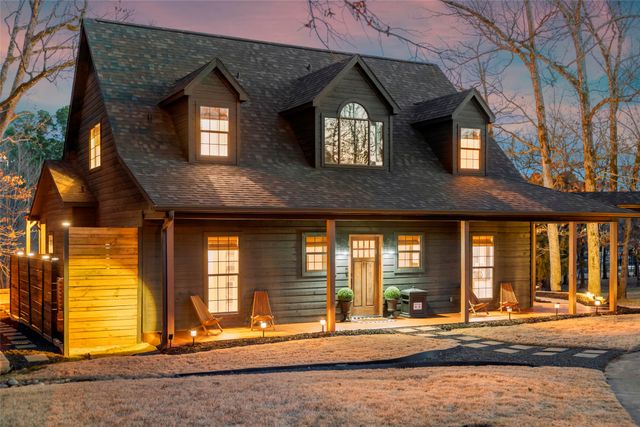 375 S Whispering Pine Trail, Mount Vernon, TX 75457