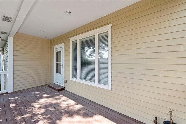 406 N Olivia Avenue, Lawrence, KS 66049