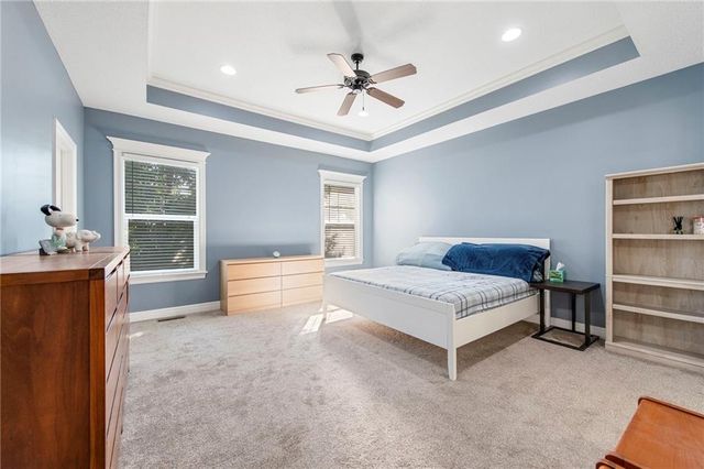 406 N Olivia Avenue, Lawrence, KS 66049