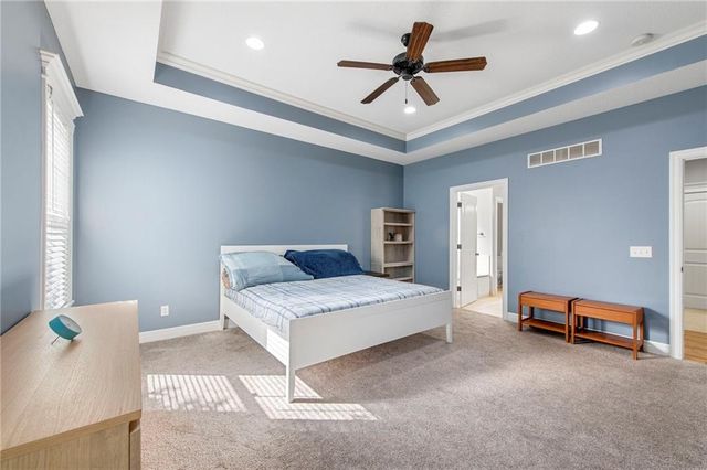 406 N Olivia Avenue, Lawrence, KS 66049