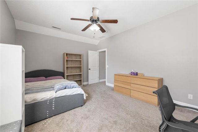 406 N Olivia Avenue, Lawrence, KS 66049