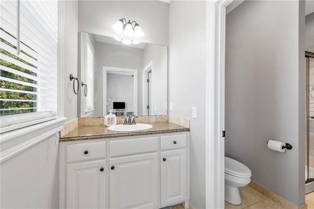 406 N Olivia Avenue, Lawrence, KS 66049