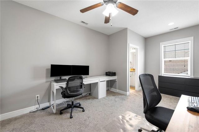 406 N Olivia Avenue, Lawrence, KS 66049