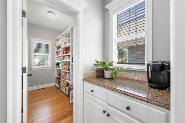 406 N Olivia Avenue, Lawrence, KS 66049