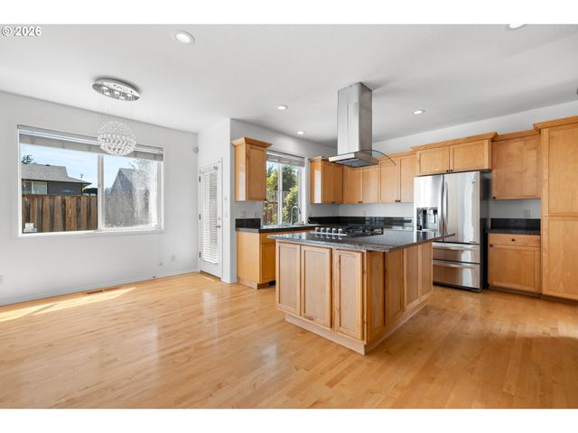 17170 Nw TUCSON St, Beaverton, OR 97006