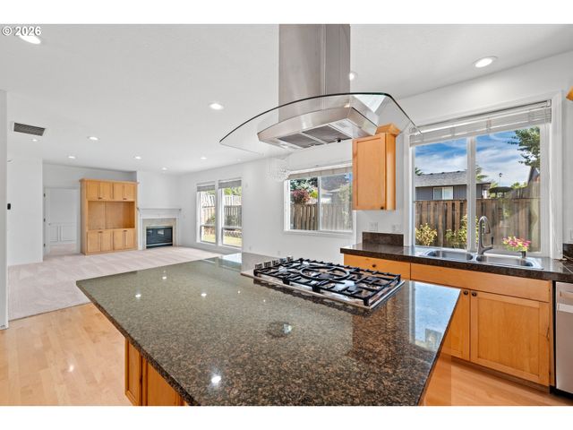 17170 Nw TUCSON St, Beaverton, OR 97006