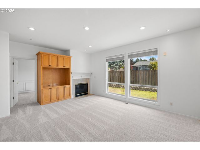 17170 Nw TUCSON St, Beaverton, OR 97006