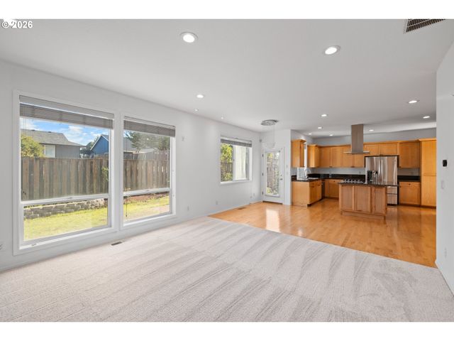 17170 Nw TUCSON St, Beaverton, OR 97006