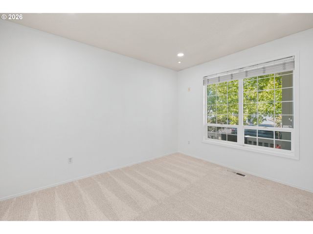17170 Nw TUCSON St, Beaverton, OR 97006