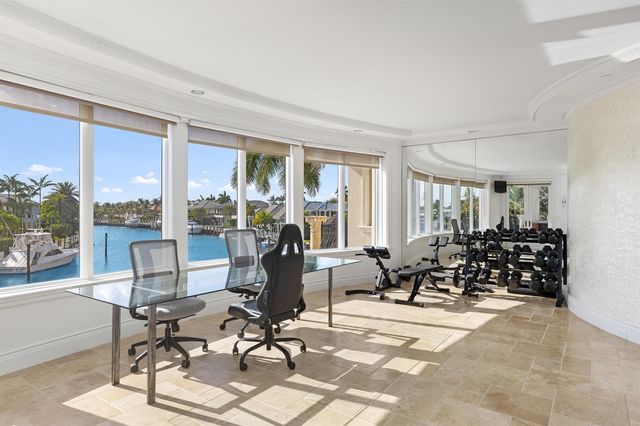 3201 NE 27th Avenue, Lighthouse Point, FL 33064