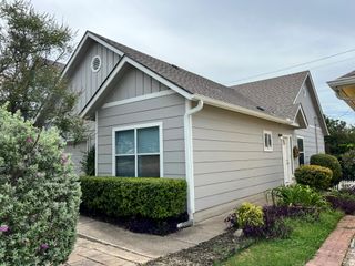 1310 E 3rd ST, Georgetown, TX 78626