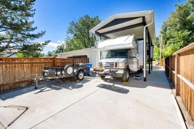 2031 E LA TOUR CIR, Salt Lake City, UT 84121