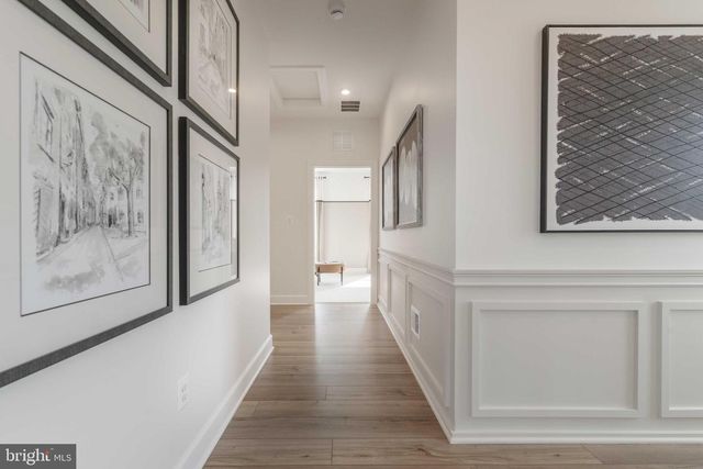 42970 TRUMAN TER, Ashburn, VA 20148