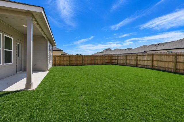 10430 Birds Nest Drive, Beasley, TX 77417