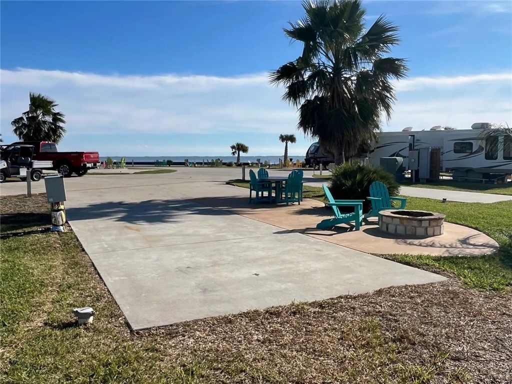 101 Caribbean Dr 25, Corpus Christi, TX 78418 — photo 4