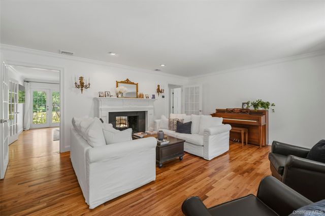 36 Rockford Drive, West Nyack, NY 10994