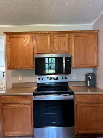 1001 Thelma, Benton, AR 72015