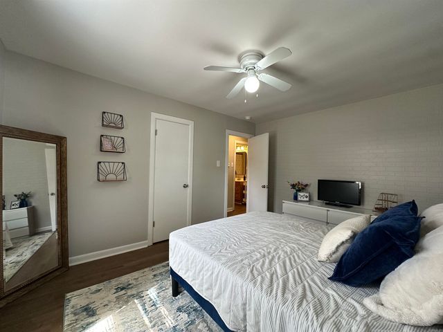 1001 Thelma, Benton, AR 72015