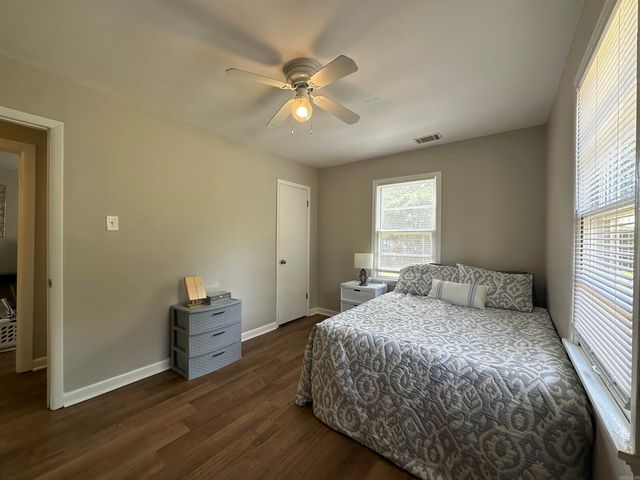 1001 Thelma, Benton, AR 72015