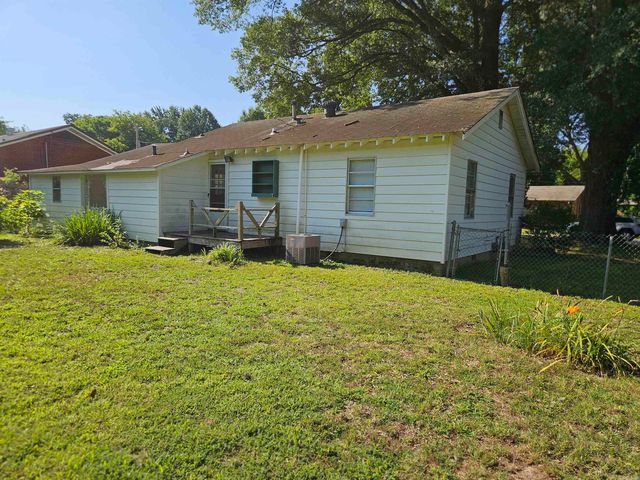 1001 Thelma, Benton, AR 72015