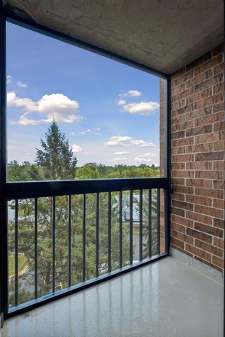 1181 Edgcumbe Road 514, Saint Paul, MN 55105