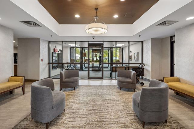 1181 Edgcumbe Road 514, Saint Paul, MN 55105
