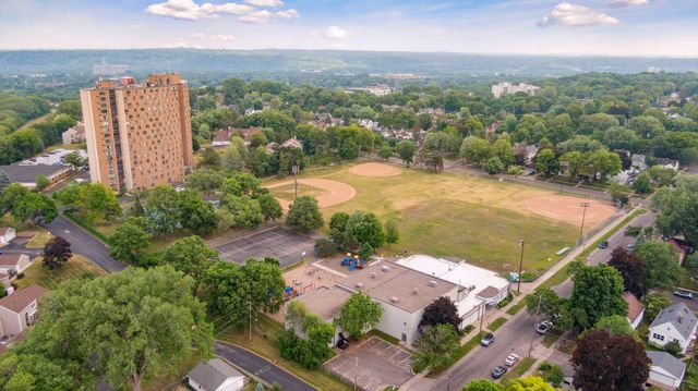 1181 Edgcumbe Road 514, Saint Paul, MN 55105