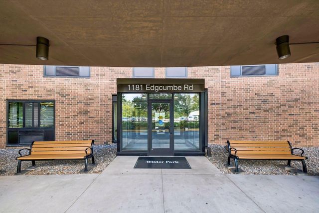 1181 Edgcumbe Road 514, Saint Paul, MN 55105