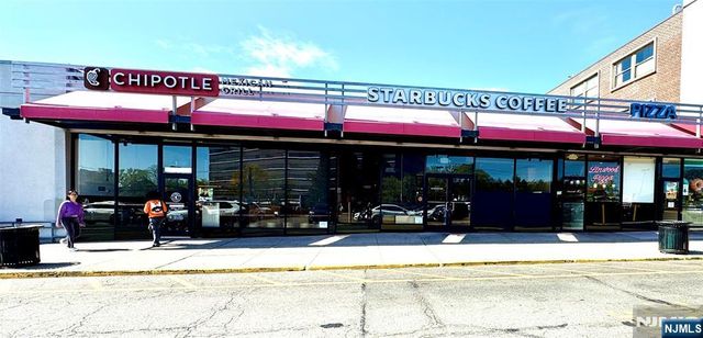 400 Fairview Avenue 5-D, Fort Lee, NJ 07024