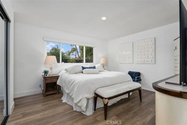 25552 Mackenzie Street, Laguna Hills, CA 92653