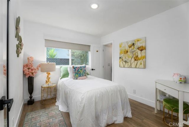 25552 Mackenzie Street, Laguna Hills, CA 92653