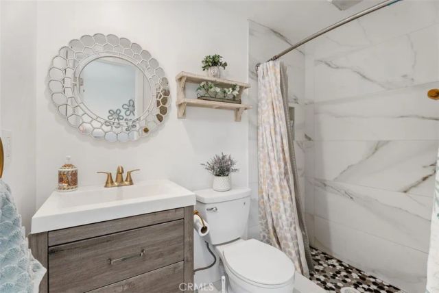 25552 Mackenzie Street, Laguna Hills, CA 92653