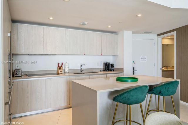 4111 S Ocean Dr 2006, Hollywood, FL 33019