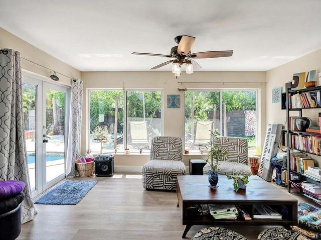 2099 NE 4th Court, Boca Raton, FL 33431