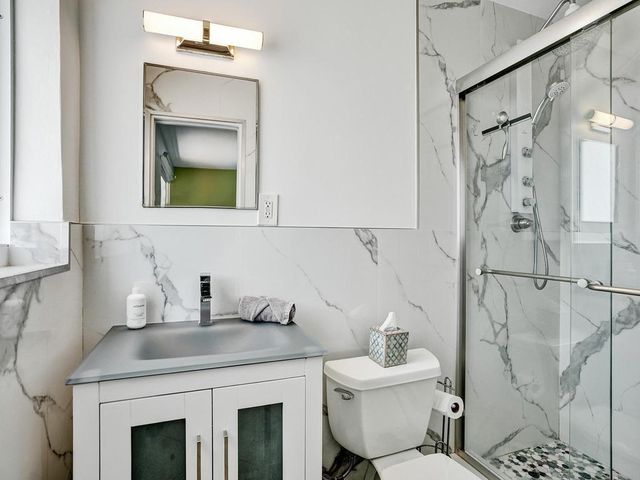 2099 NE 4th Court, Boca Raton, FL 33431