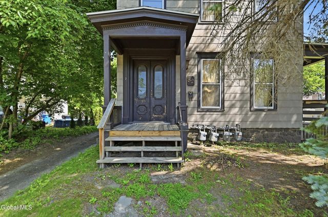 82 Grand Street, Gloversville, NY 12078