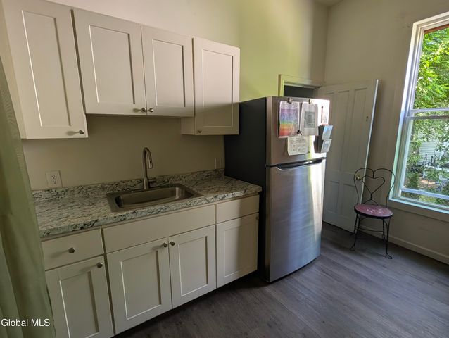 82 Grand Street, Gloversville, NY 12078