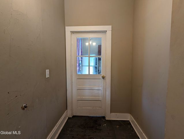 82 Grand Street, Gloversville, NY 12078