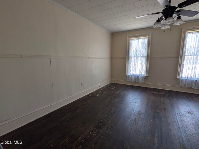 82 Grand Street, Gloversville, NY 12078
