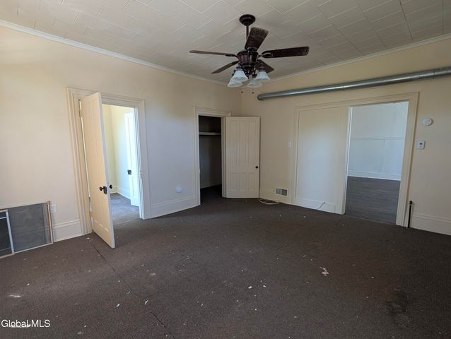 82 Grand Street, Gloversville, NY 12078