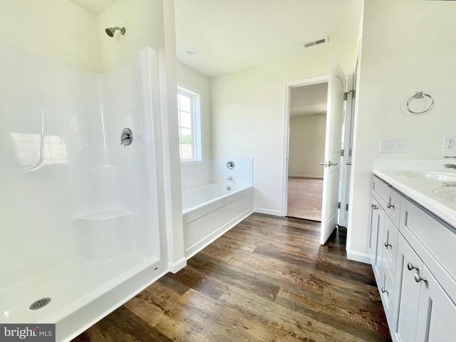 212 WILLIAM ROSS LN, Seaford, DE 19973