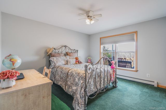 6 Silvestri Place, Marlboro, NY 12542