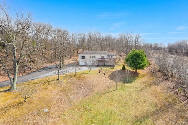 6 Silvestri Place, Marlboro, NY 12542